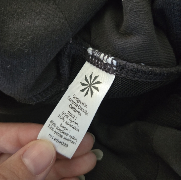 Athleta Headlands Hybrid High Rise Cargo Legging In Charcoal Size 0 - Picture 11 of 11